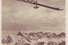 Skisprung mit Alvierkette um 1925. Aufnahme und Verlag von Jean Gaberell, Nr. 6292