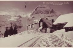 Skihütte Gampernei mit Margelchopf, Poststempel vom 23.02.1942. Aufnahme und Verlag von Kurt Buchmann, Buchs, Nr. 84