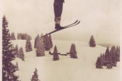 An der Ski-Sprungschanze auf dem Flumserberg, Poststempel vom 26.12.1924. Aufnahme und Verlag von Jean Gaberell, Thalwil, Nr. 6107