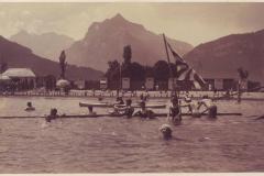 Im Strandbad Weesen um 1925. Aufnahme und Verlag von Jean Gaberell, Thalwil, Nr. 4628